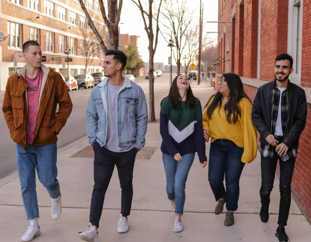 walking students